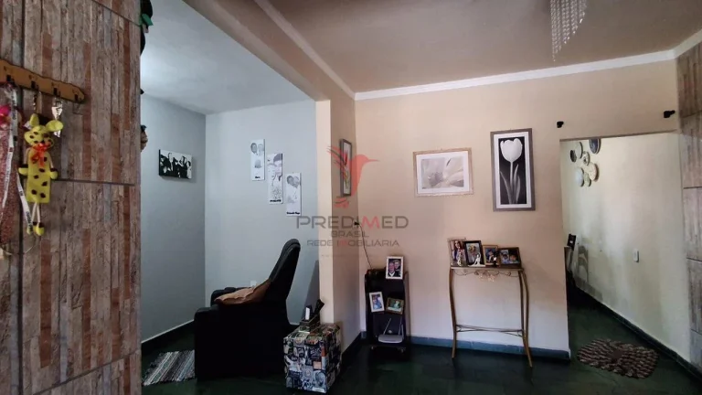 Imagem Vendo Casa com Edícula em São Pedro - SP