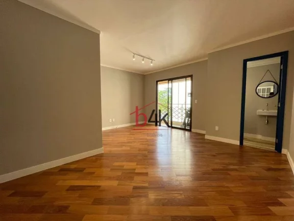 Imagem Apartamento à venda no Brooklin. 85m², 3 quartos, 1 suíte e 2 vagas. Rua Califórnia, 693.