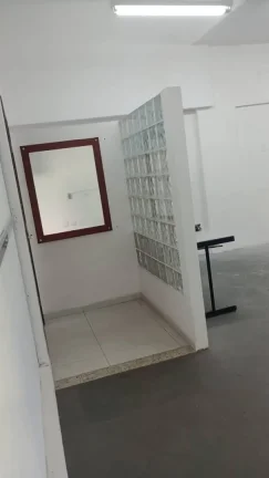 Imagem Alugo Salão Comercial em Santo André, Santa Terezinha