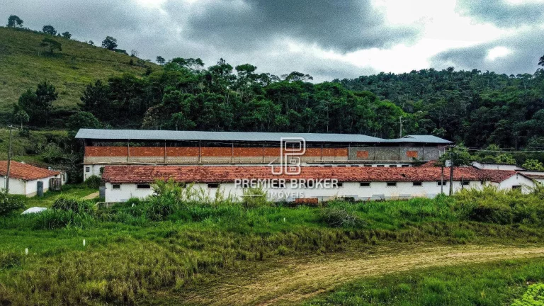 Imagem Fazenda à venda, 2300000 m² por R$ 10.000.000,00 - Ponte Nova - Teresópolis/RJ