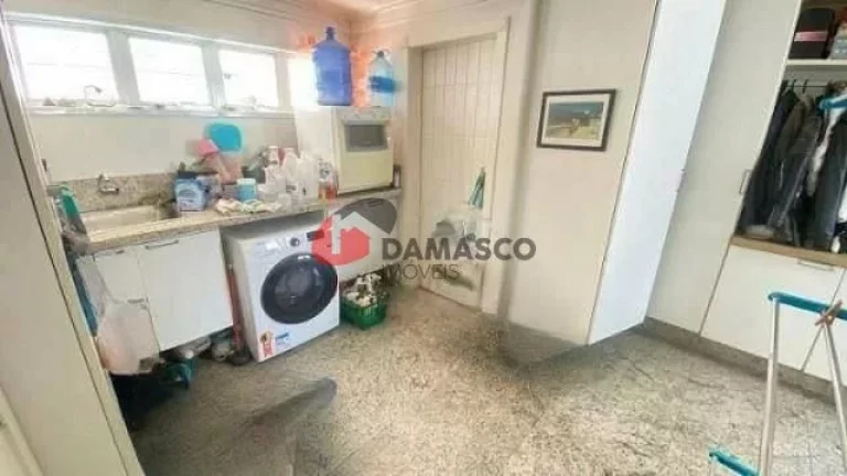 Imagem Sobrado à venda 3 Quartos, 3 Suites, 5 Vagas, 380M², Jardim, Santo André - SP