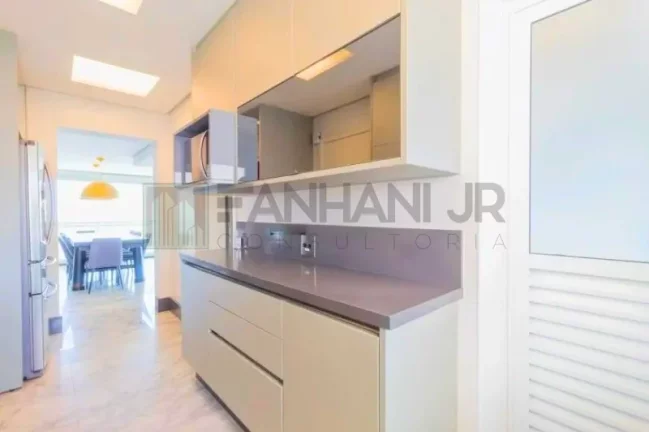 Imagem Apartamento de Luxo na Vila Nova Conceição: 3 quartos, 3 suítes, 3 salas e 3 vagas de garagem - São Paulo-SP