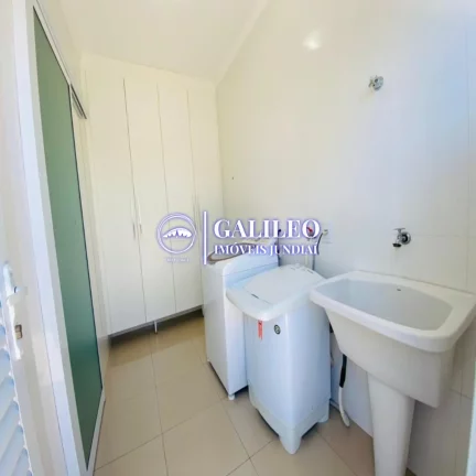 Imagem VENDA SOBRADO NO JUNDIAI MIRIM - Com 210m² - 03 dorms - 03 banheiros - Área de churrasqueira - 04 vagas de garagem - Fino acabamento.