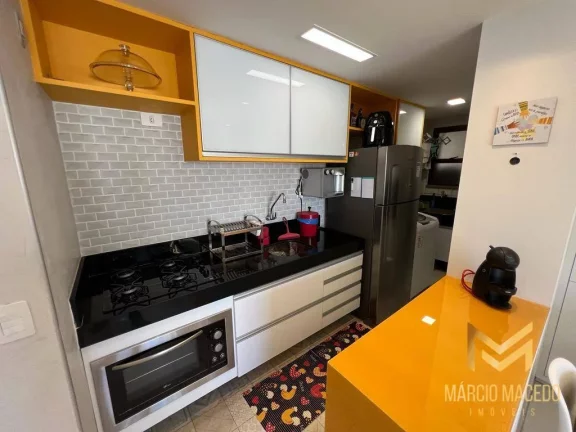 Imagem Apartamento com 2 dormitórios à venda, 67 m² por R$ 750.000,00 - Meireles - Fortaleza/CE