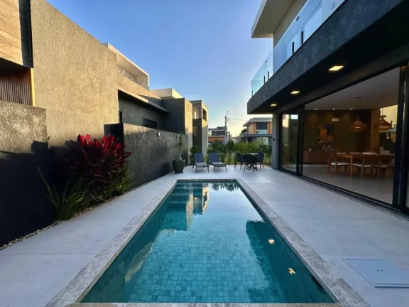 Imagem Casa em Condominio 4 Dormitórios - Bairro Remanso
