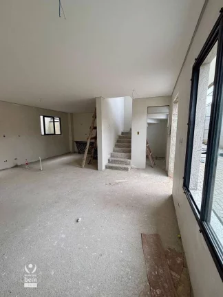 Imagem Estuda Permuta - Sobrado Triplex em Condomínio Fechado - 3 quartos, suíte, terraço gourmet e 3 vagas à venda no Jardim Social