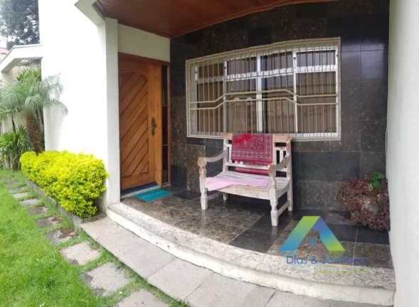 Imagem VILA CARRÃO Lindo sobrado 187 metros, excelente localização ótimo valor, 4 dormitórios, 2 vagas, lareira, churrasqueira.