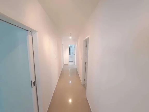 Imagem Casa à Venda, 195 m2, 3 Dormitórios(1S), 4 Vagas , Itacorubi, Florianópolis/SC