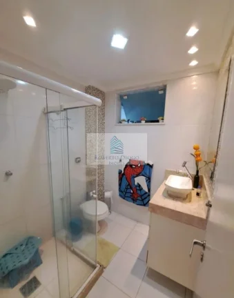 Imagem Imperdível oportunidade de investimento em Vila Valqueire: Apartamento de 4 quartos com suíte e 2 vagas de garagem no RJ