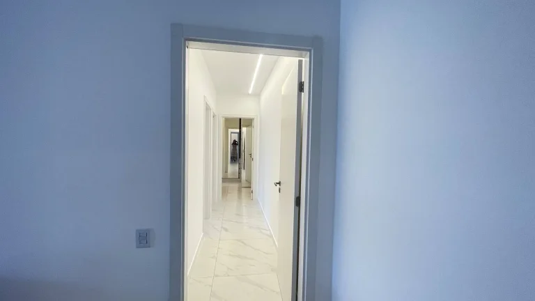 Imagem Locação Anual em Jurerê Internacional Apartamento Mobiliado 3 Suítes