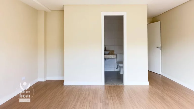Imagem Sobrado com 222,92 m², 3 Suítes em Condominio Fechado com Piscina à venda por R$ 999.000,00 - Campo Comprido - Curitiba/PR