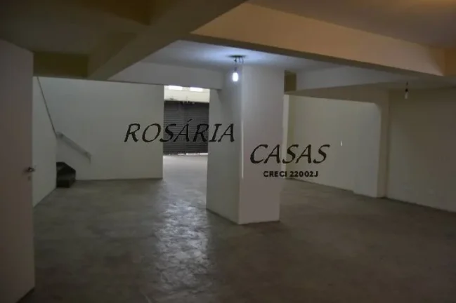 Imagem PINHEIROS - Prédio com loja pronta para uso