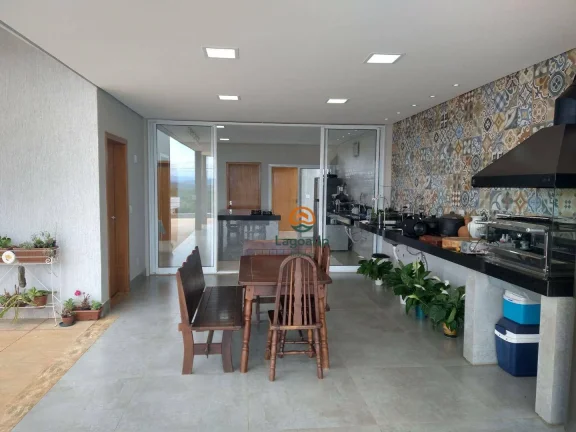 Imagem Casa com 5 dormitórios à venda, 500 m² por R$ 2.350.000,00 - Condomínio Gran Royalle - Lagoa Santa/MG