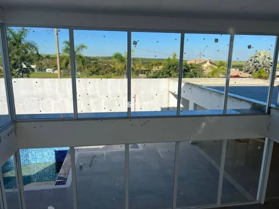 Imagem Sobrado a Venda no Condomínio Terras das Águas, dentro do Thermas Walter Park em São Pedro/SP com 4 suítes