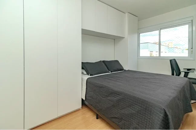 Imagem Apartamento à venda em Porto Alegre, Passo da Areia, com 2 quartos, 58m²