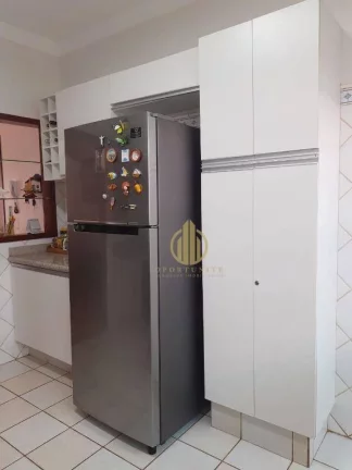 Imagem Casa em condomínio com 3 dormitórios à Condomínio Villa Real - Ribeirão Preto/SP