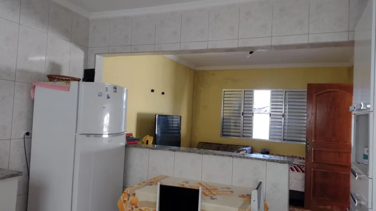 Imagem CASA TERREA DE ESQUINA NO PARQUE ERASMO OU RENDA EXTRA