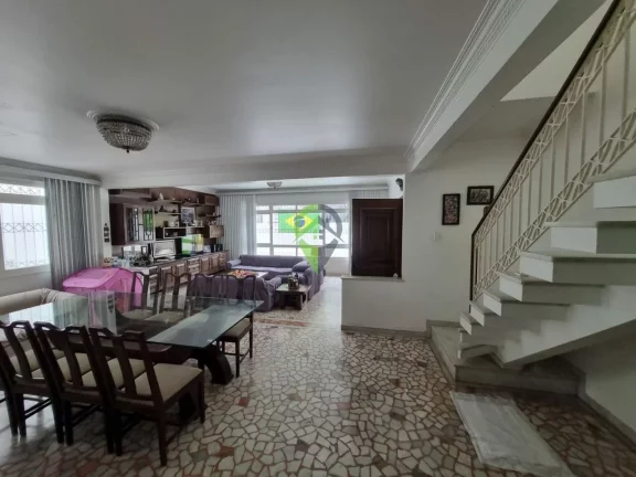 Imagem Maravilhoso sobrado comercial à venda, 250m² - Ponta da Praia - Santos/SP