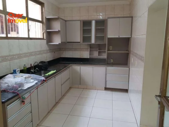 Imagem Casa espaçosa para venda ou locação em Ribeirão Preto-SP, Jardim São Luiz: 4 quartos, 2 suítes, 1 sala, 4 banheiros, 4 vagas, 270,71 m².