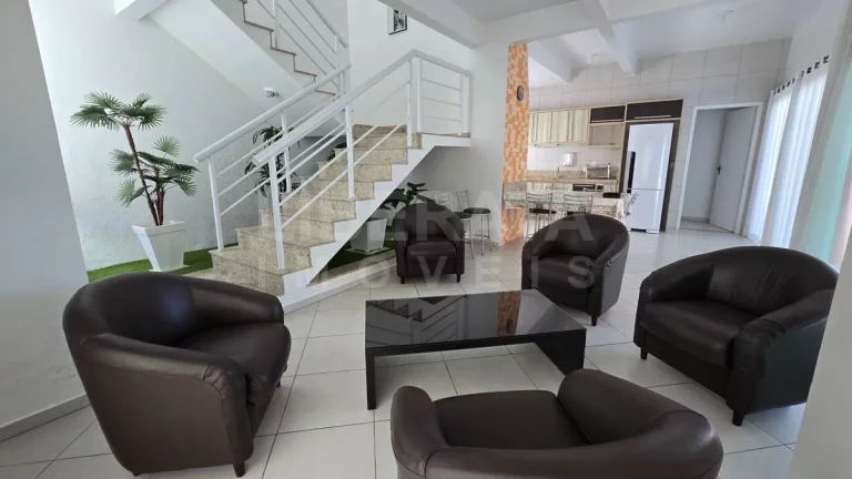 Imagem Casa para alugar na Meia Praia, Navegantes