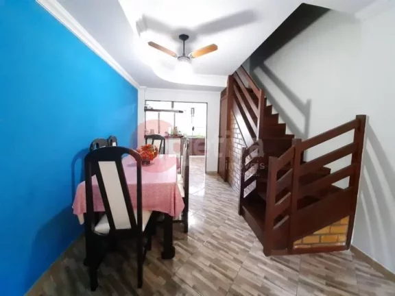 Imagem Casa com 2 dormitórios à venda, 90 m² por R$ 370.000,00 - Peró - Cabo Frio/RJ