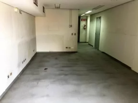 Imagem Sobrado Comercial para Locação com Área Construída 338 m² na Av. Portugal em Santo André