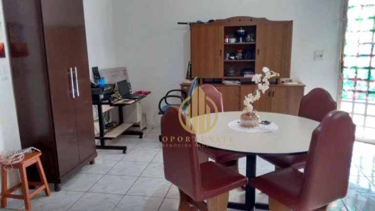 Imagem Casa com 3 suítes no Parque dos Lagos, Ribeirão Preto.