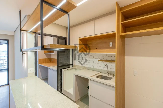 Imagem Apartamento decorado vista livre andar alto proximo metrô