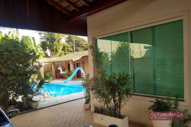 Imagem Casa com 5 quartos à venda, 720 m² por R$ 2.100.000 - Jardim Estância Brasil - Atibaia/SP