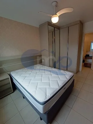 Imagem Apartamento á venda com 2 dormitórios no centro de Torres/RS