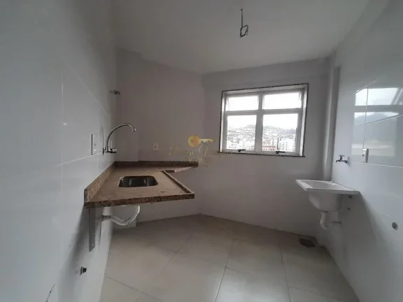 Imagem Apartamento para Venda em Teresópolis / RJ no bairro Várzea