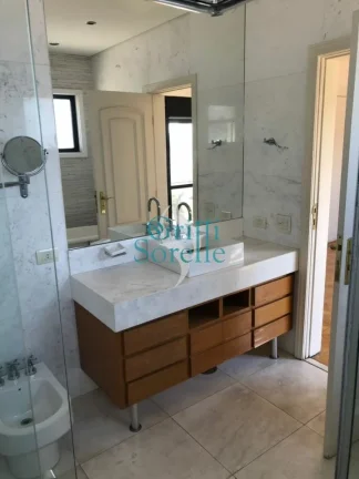 Imagem Apartamento à Venda em Aclimação - São Paulo/SP.