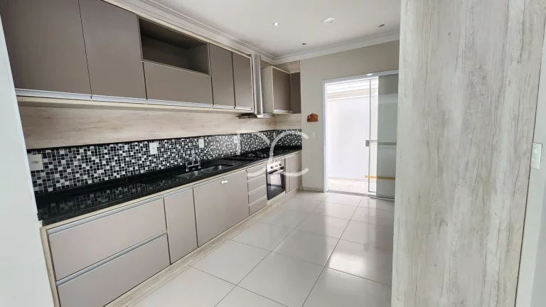 Imagem Condomínio Portobello - Venda Casa Térrea | AC 147,28m² | AT 250m² | 3 Dorm | 1 Suíte | 3 Ban | 4 vagas