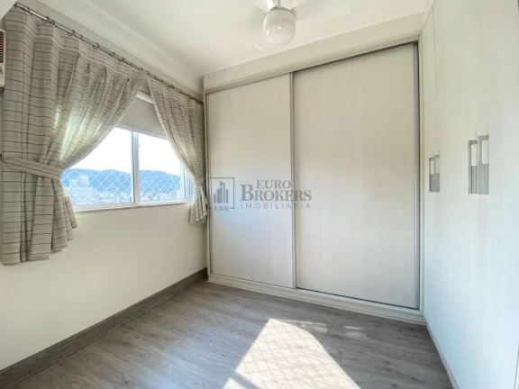 Imagem Apartamento com 3 suítes à venda no Centro de Balneário Camboriú/SC