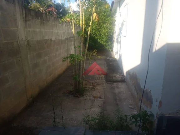 Imagem Casa com 2 dormitórios à venda, 90 m² por R$ 350.000,00 - Barro Vermelho - São Gonçalo/RJ
