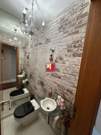 Imagem Vendo 4sts, Jardim Oceânico, 245m², altíssimo luxo, decoração primorosa, cozinha planejada, porcelanato peças grandes, segurança, proximo metrô BRT