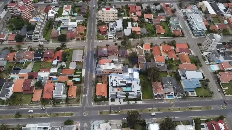 Imagem Apartamento á venda com 2 dormitórios na Praia da Cal em Torres/RS