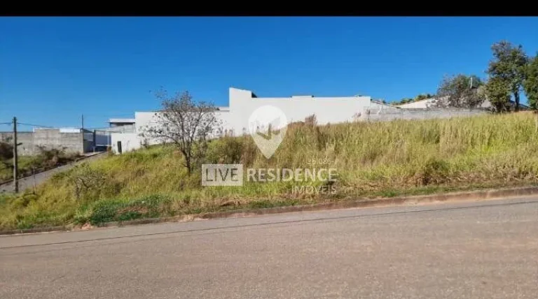 Imagem Terreno à Venda no Jardim Nova Itatiba II - 796m² | Esquina | Aclive Suave