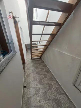 Imagem Casa t?(C)rrea para locação na Vila Prudente, com 2 dormitórios, sala, cozinha, banheiro, ampla área de serviço. Fácil acesso ao METRÔ VILA PRUDENTE.