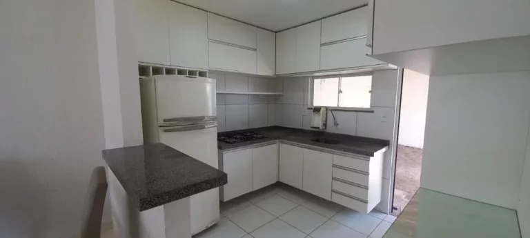 Imagem Casa em condominio fechado Semi Mobiliado