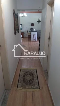 Imagem Sítio à venda em Tapiraí com 10 alqueires 5 quartos, 10 vagas