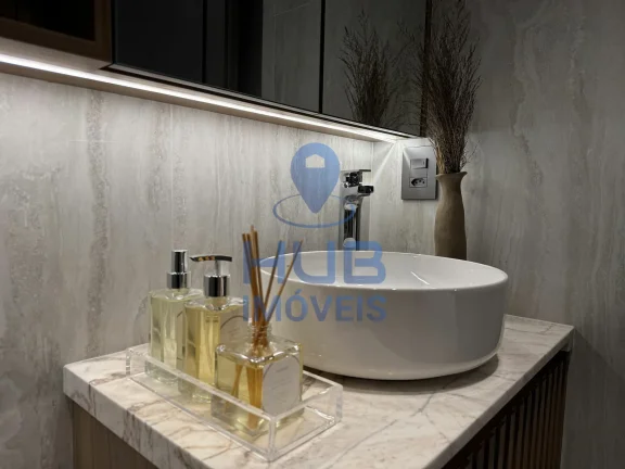 Imagem Apartamento com 4 dormitórios à venda sendo 4 suítes, 180.7 m² por - R$ 7.575.832,18 - Centro - Bal. Camboriú/SC
