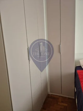 Imagem Imperdível! Apartamento à venda em São Paulo-SP, Aclimação. 2 quartos, 2 salas, 1 banheiro, 1 vaga de garagem. 102m².