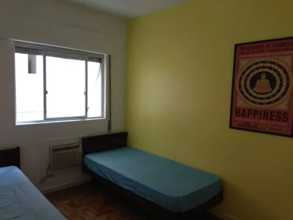 Imagem PITANGUEIRAS- CALÇADÃO , AMPLO APARTAMENTO COM VAGA DE GARAGEM NO PRÉDIO.