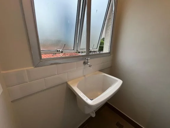 Imagem Apartamento reformado no Brooklin, 2 dormitórios, 1 vaga.