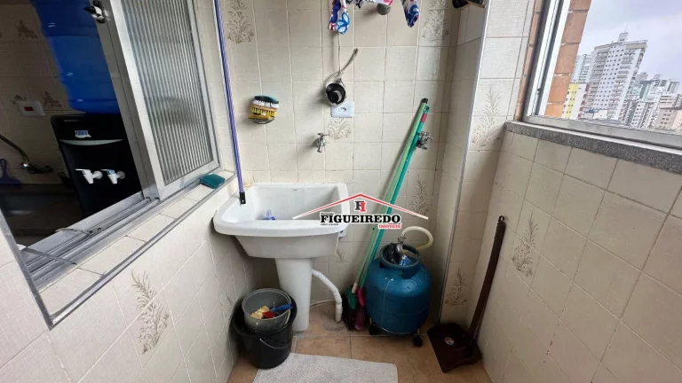 Imagem Apartamento à venda, 145 m² por R$ 620.000,00 - Vila Guilhermina - Praia Grande/SP