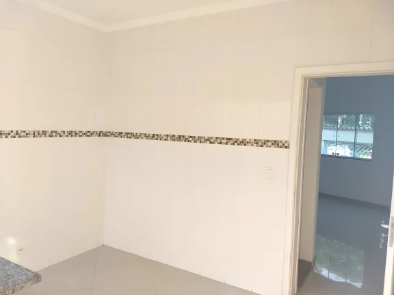 Imagem Casa para locação na Vila Matilde, São Paulo-SP: 3 quartos, 1 suíte, 1 sala, 2 banheiros, 4 vagas de garagem, 140m² de área.