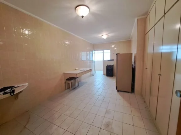 Imagem APARTAMENTO AMPLO COM 3 DORMITÓRIOS NO CALÇADÃO DA PRAIA DE PITANGUEIRASCOM EXCELENTE VISTA.