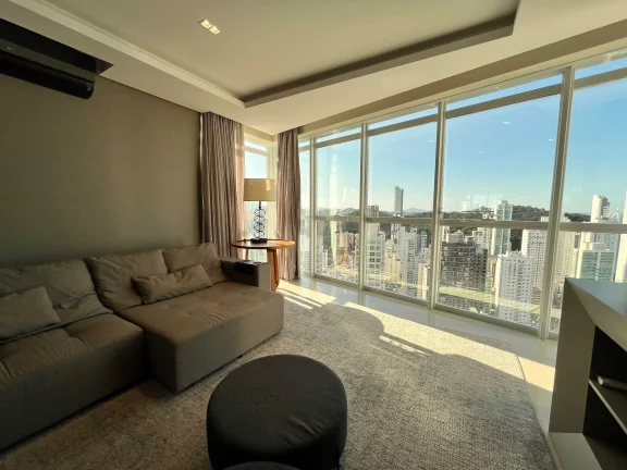Imagem Apartamento com 4 suítes e 3 vagas de garagem em Balneário Camboriú/SC