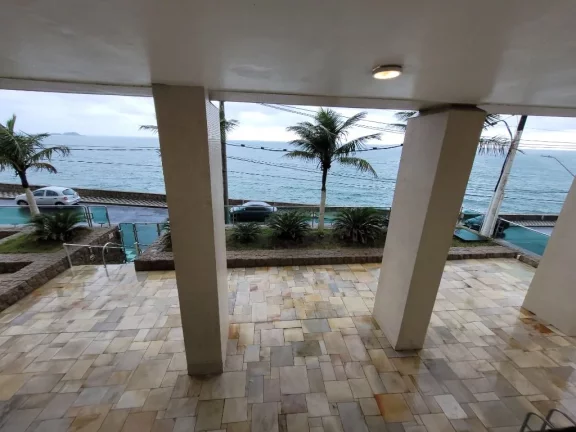 Imagem PITANGUEIRAS – FRENTE AO MAR COM MARAVILHOSO VISTA DA PRAIA, COM 60 M² ÚTEIS, 01 VAGA DE GARAGEM NO PRÉDIO, LOCALIZAÇÃO PRIVILEGIADA.